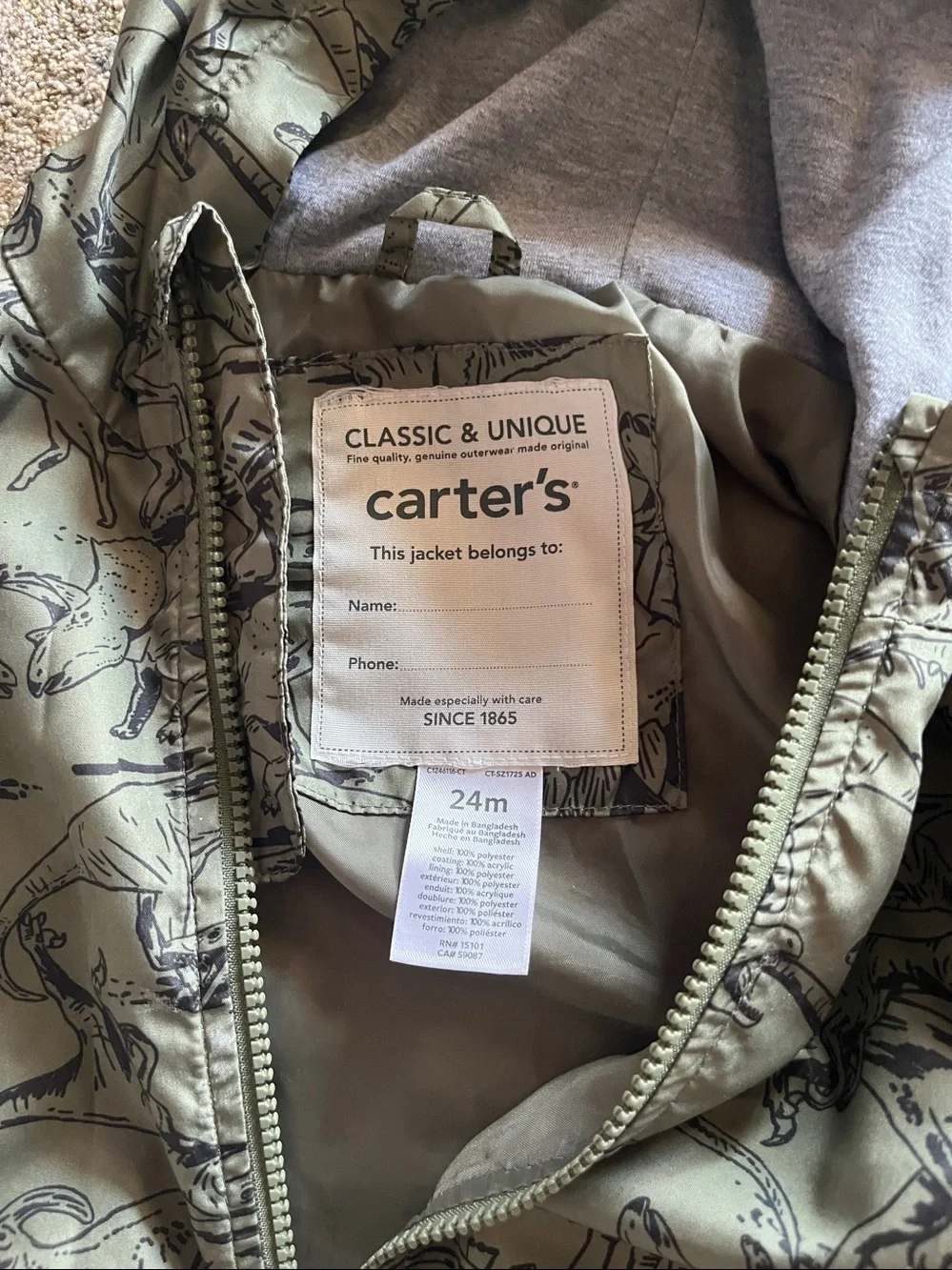 Carter’s hooded rain jacket. EXCELLENT CONDITION!